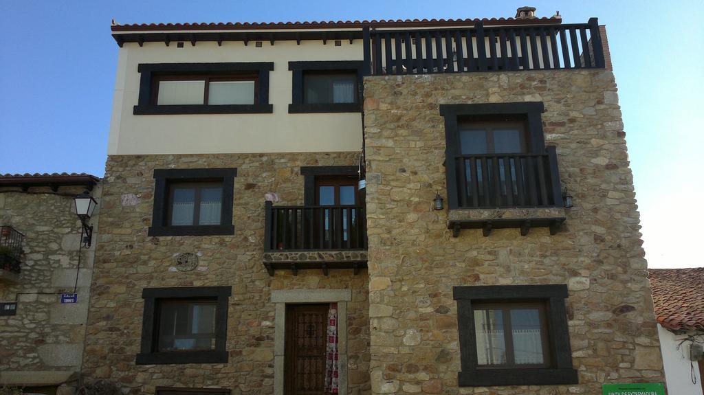 Via Caparra Superior Guest House Oliva de Plasencia Ruang foto