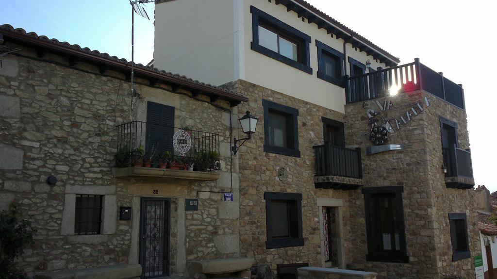 Via Caparra Superior Guest House Oliva de Plasencia Ruang foto