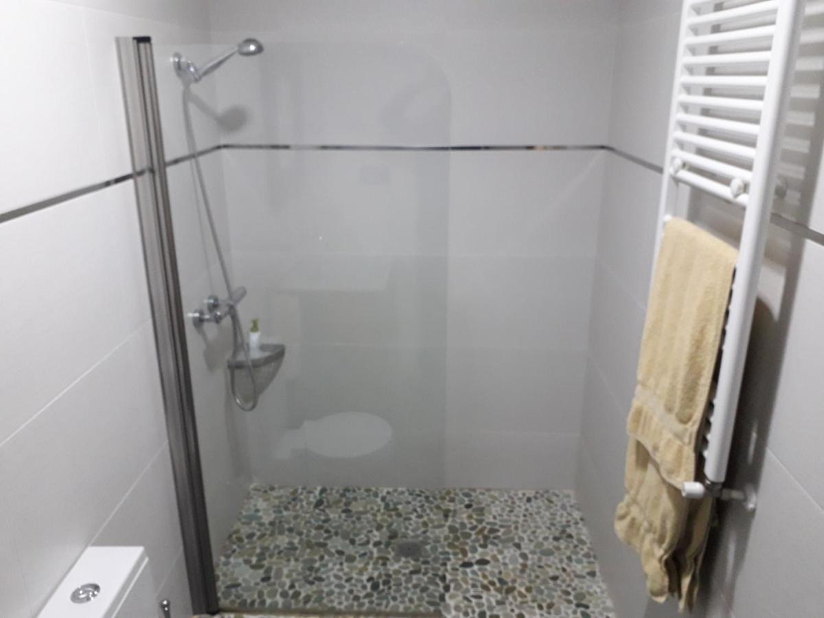 Via Caparra Superior Guest House Oliva de Plasencia Bagian luar foto