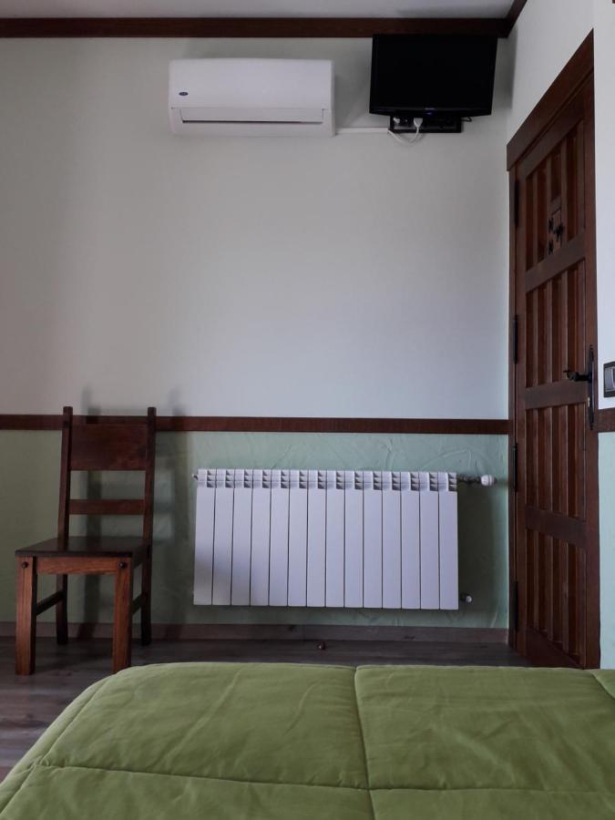 Via Caparra Superior Guest House Oliva de Plasencia Bagian luar foto